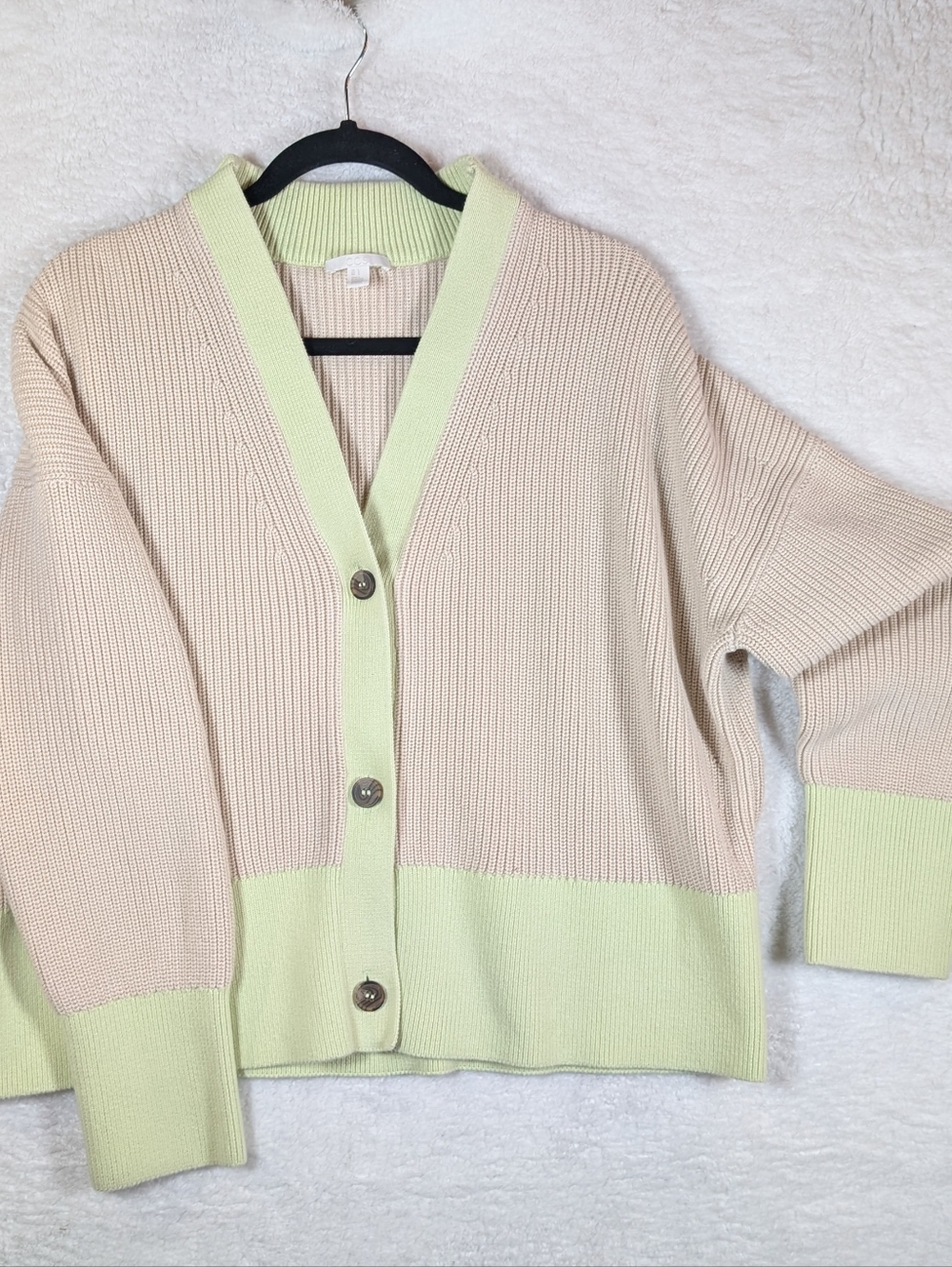 COS Two‑Tone Cream and Pale Green V‑Neck Button Cardigan